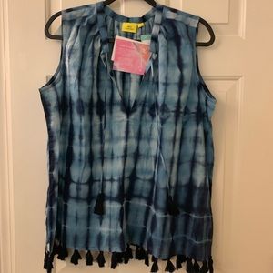 Roberts Roller Rabbit top - NWT